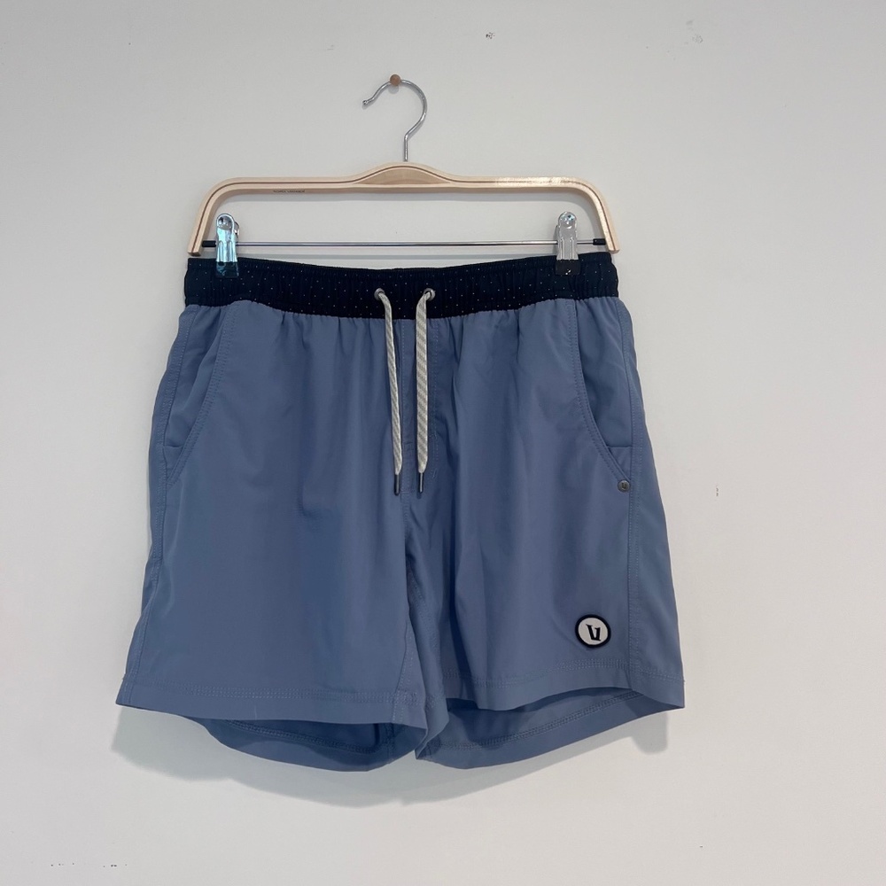 6 pairs of lightly used Vuori Kore Men's Shorts 5" Inseam Lined Size M
